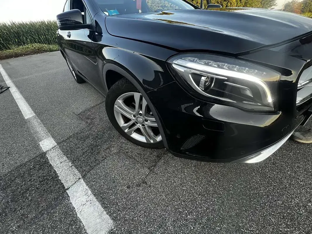 Usata Mercedes GLA200 136 CV (100 kW) 2014 SUV