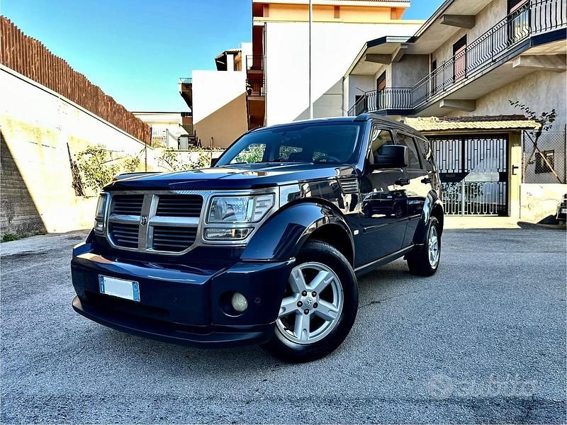 Blu Usata 2009 Dodge Nitro SE SUV | 7990 € (Molto cara) - Immagine 1/4