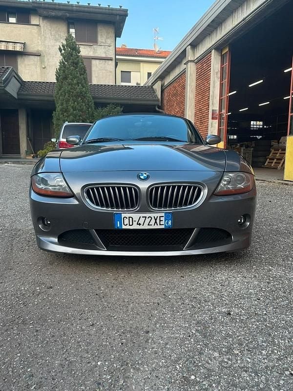 Usata BMW Z4 231 CV (169 kW) 2004 Argento Cabrio
