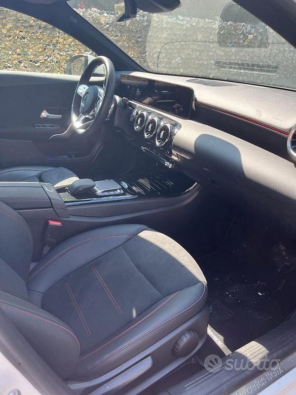 Usata Mercedes A180 Advanced 136 CV (100 kW) 2024 Bianco Berlina