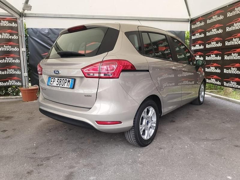 Usata Ford B-MAX Titanium 100 CV (73 kW) 2013 Oro Monovolume
