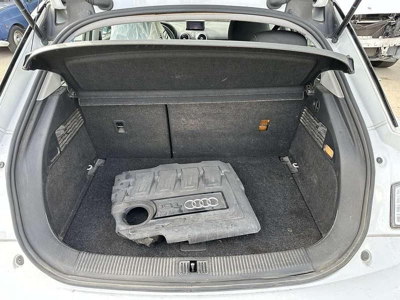 Usata Audi A1 Sportback Ambition 90 CV (66 kW) 2012 Utilitaria