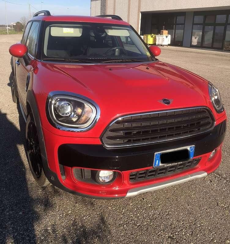 Usata Mini One Countryman 102 CV (75 kW) 2018 Rosso SUV