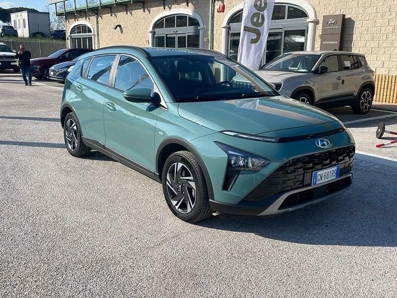 Usata Hyundai Bayon 101 CV (74 kW) 2023 Verde SUV