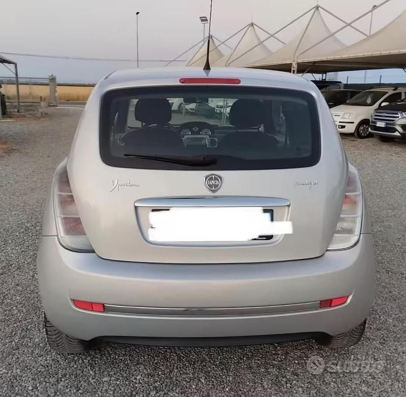 Usata Lancia Ypsilon 75 CV (55 kW) 2008 Utilitaria