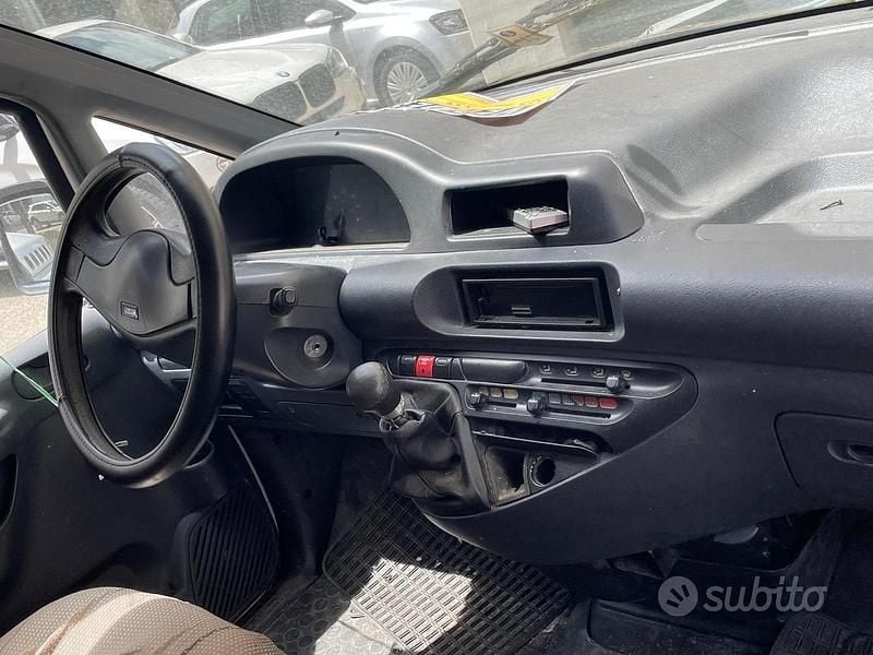 Usata Fiat Fiorino 63 CV (46 kW) 1998 Bianco Monovolume