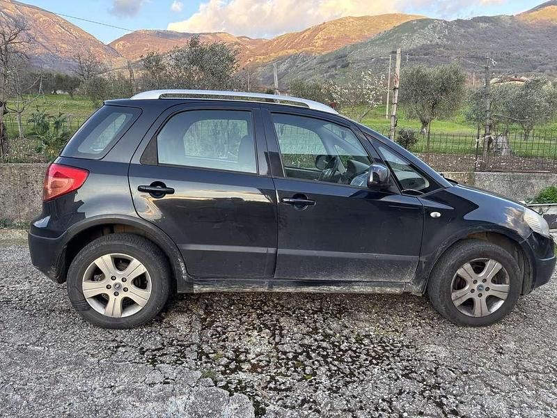 Usata Fiat Sedici Dynamic 120 CV (88 kW) 2006 SUV