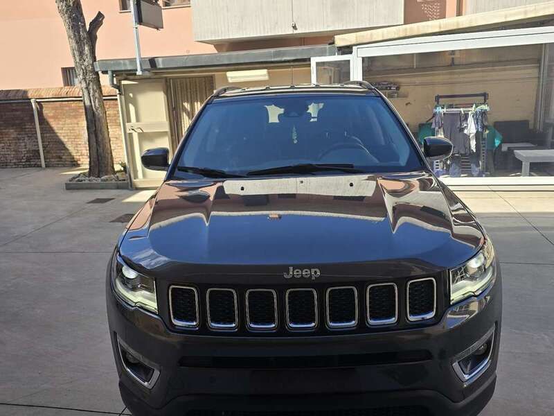 Marrone Usata 2018 Jeep Compass Limited SUV | 16.400 € (Ottimo prezzo) - Immagine 1/4