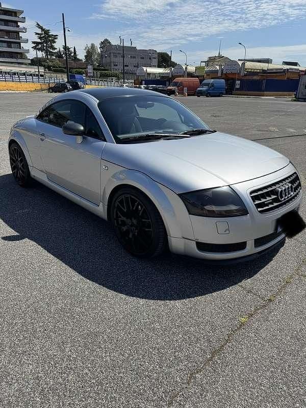 Usata Audi TT 225 CV (165 kW) 2003 Grigio Coupé