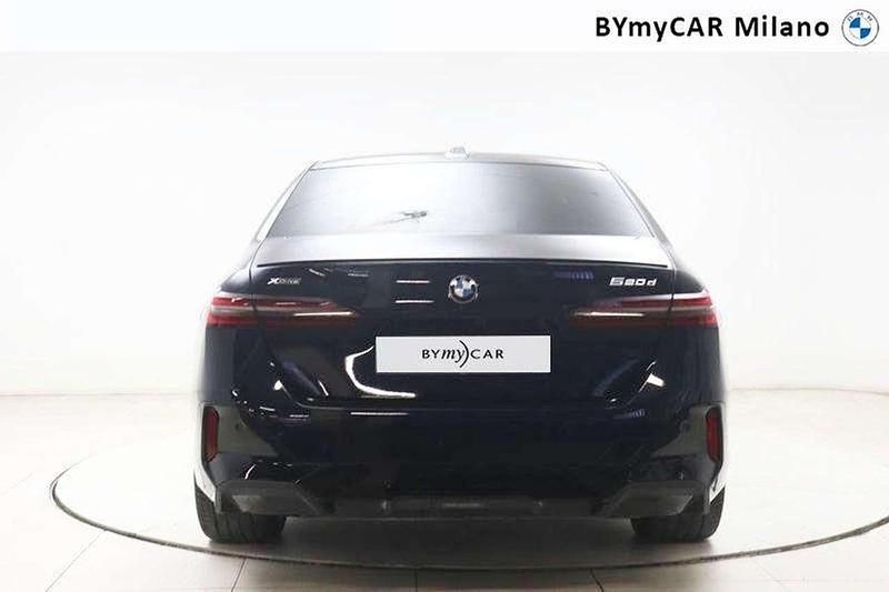 Usata BMW 520 M Sport 197 CV (144 kW) 2025 Nero carbone Berlina