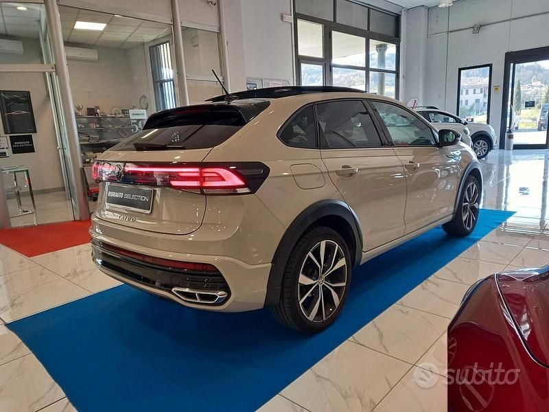 Usata VW Taigo R-line 110 CV (80 kW) 2023 Beige SUV