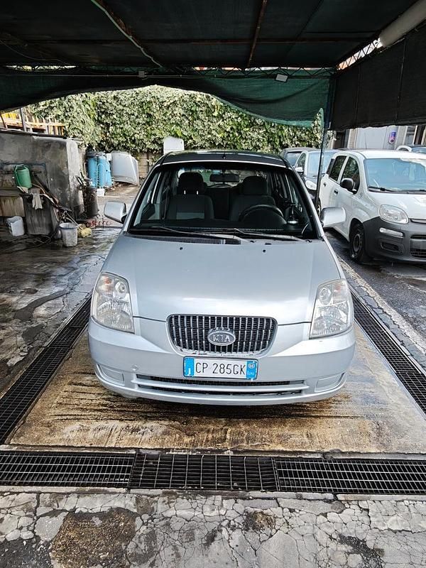 Usata Kia Picanto 2004 Grigio Utilitaria