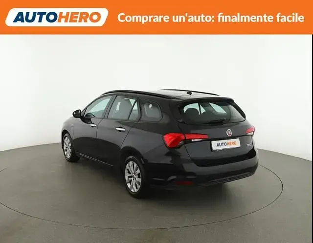 Usata Fiat Tipo Lounge 120 CV (88 kW) 2017 Nero Station wagon