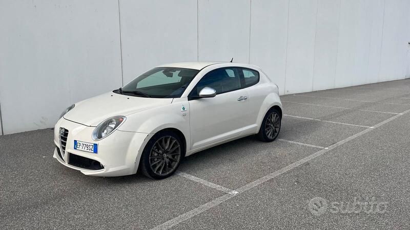 Usata Alfa Romeo MiTo 170 CV (125 kW) 2013 Bianco Utilitaria