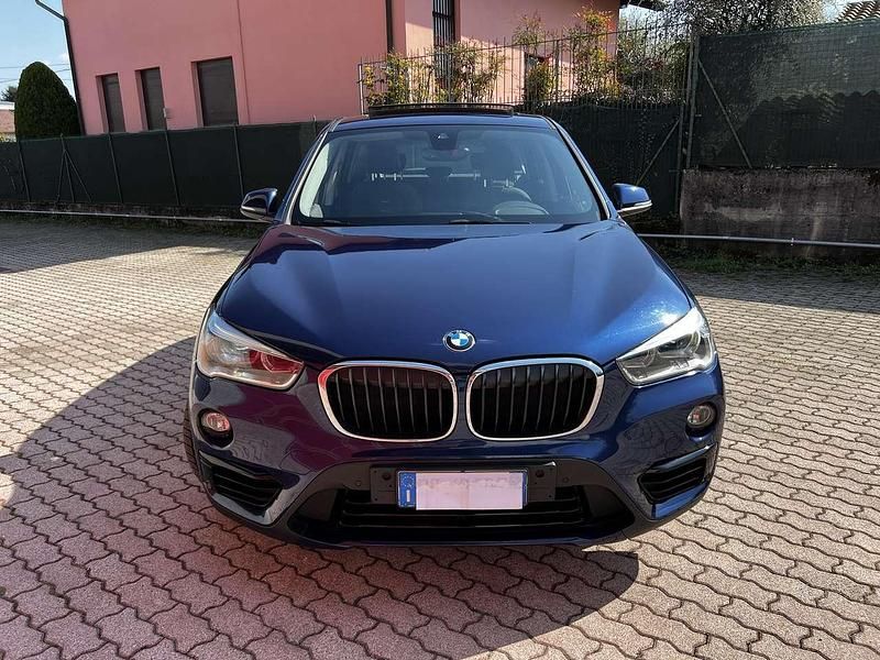 Usata BMW X1 Sport Line 190 CV (139 kW) 2016 Blu/azzurro SUV
