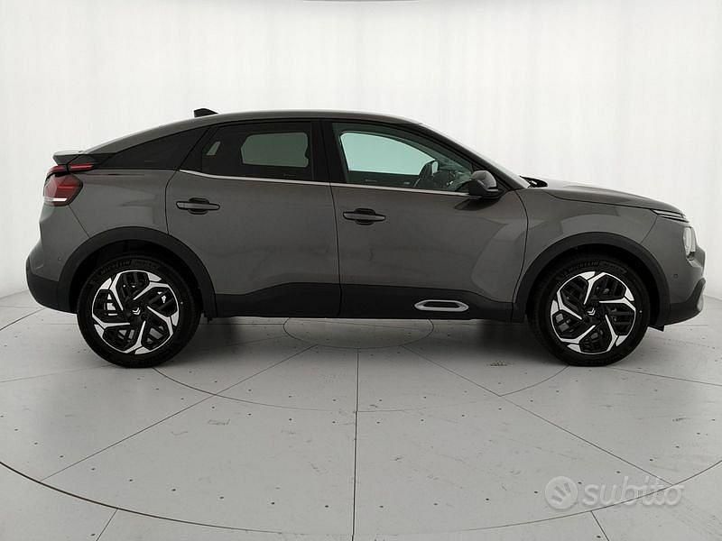 Usata Citroën C4 131 CV (96 kW) 2024 Grigio SUV