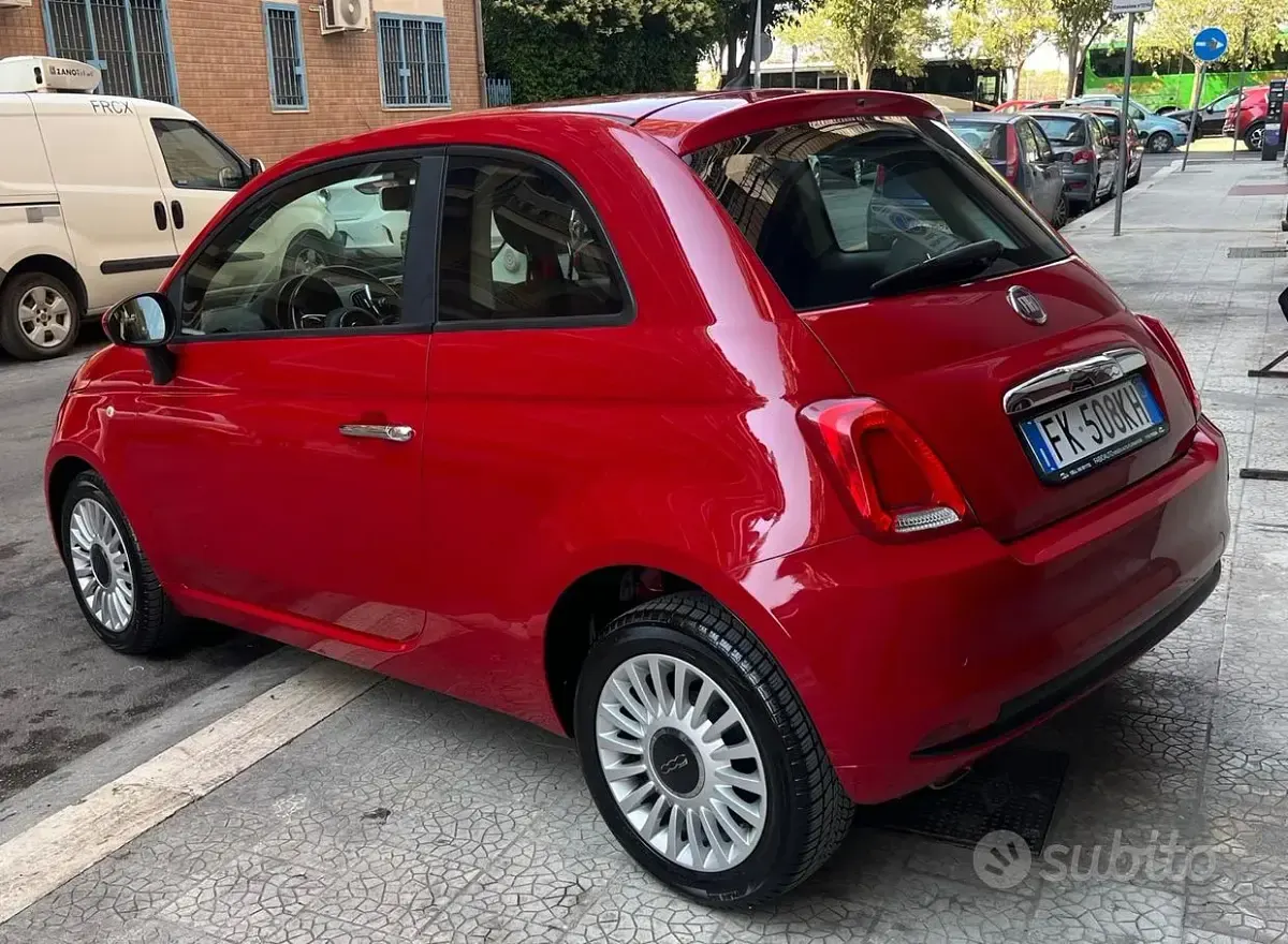 Usata Fiat 500 Lounge 69 CV (50 kW) 2017 Rosso Berlina