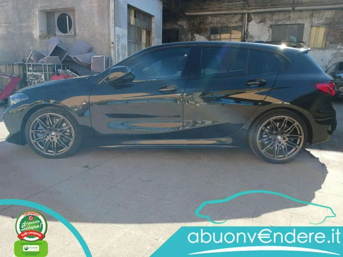 Usata BMW 135 306 CV (225 kW) 2022 Nero Utilitaria