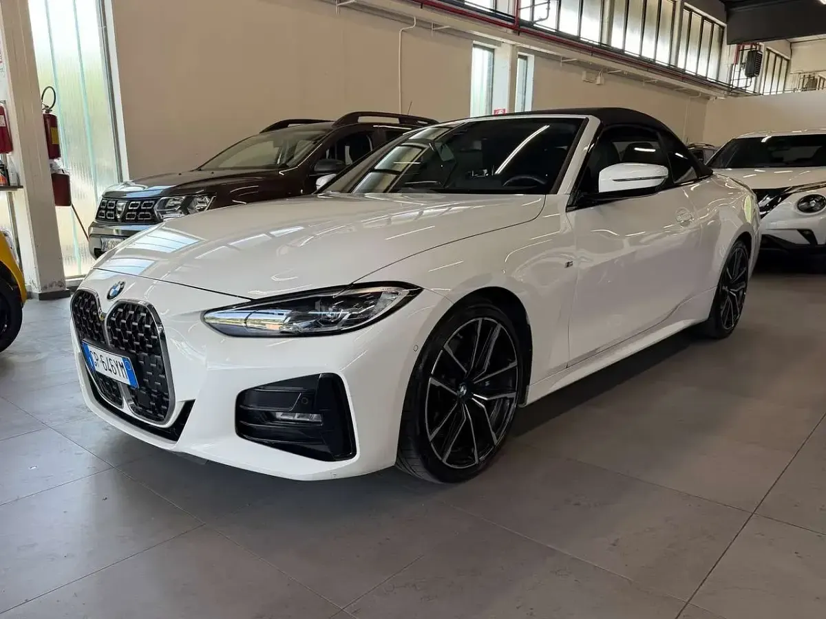 Usata BMW 420 M Sport 184 CV (135 kW) 2023 Bianco Cabrio