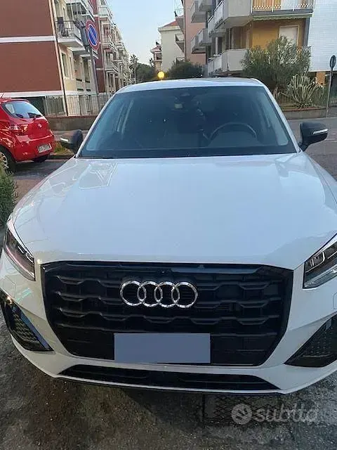 Usata Audi Q2 150 CV (110 kW) 2023 Bianco SUV