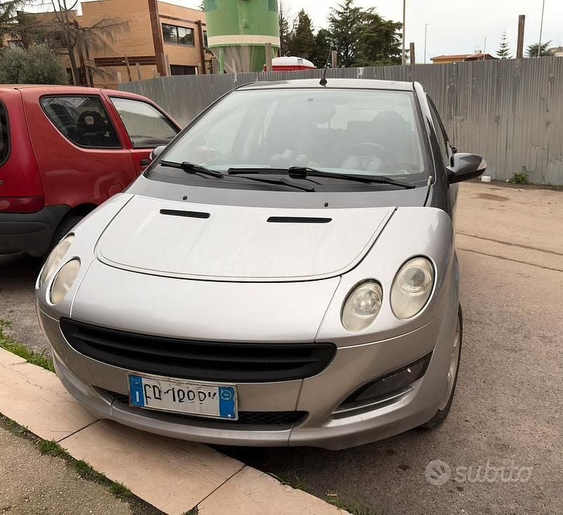 Usata Smart ForFour Passion 95 CV (69 kW) 2006 Grigio Utilitaria