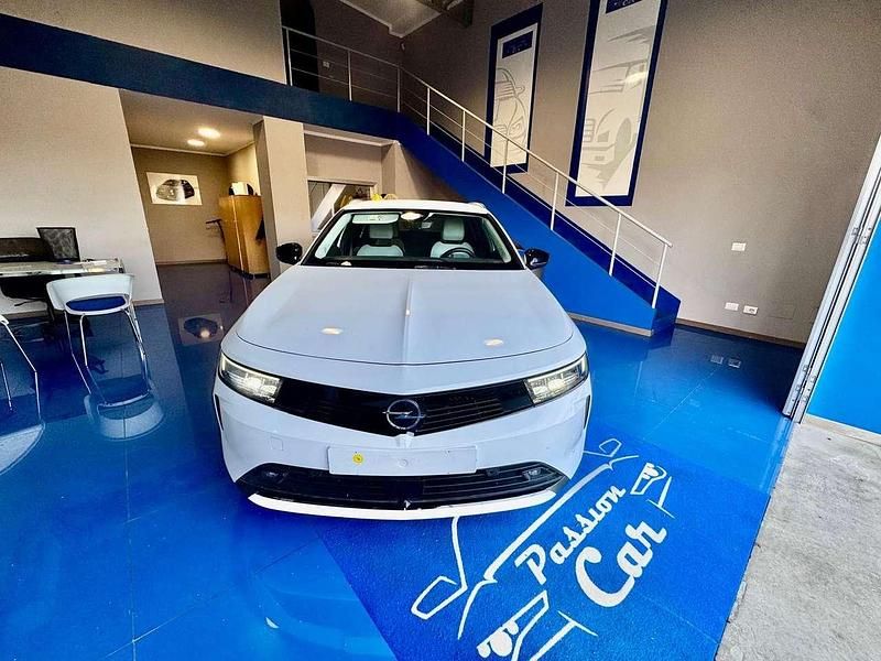 Usata Opel Astra Edition 131 CV (96 kW) 2023 Other Station wagon