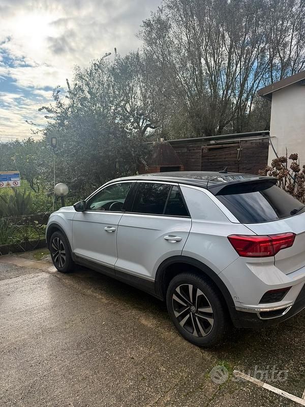 Usata VW T-Roc IQ Drive 150 CV (110 kW) 2020 SUV