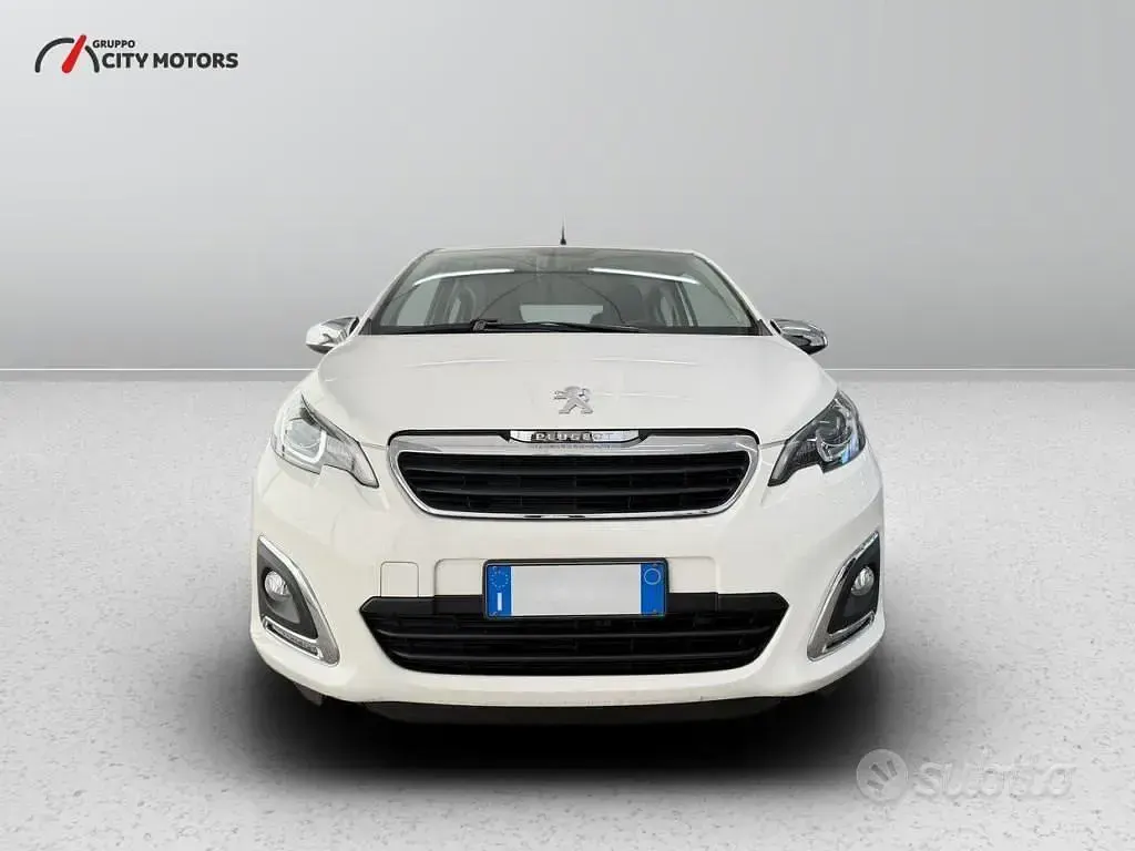 Usata Peugeot 108 Allure 72 CV (52 kW) 2019 Bianco Berlina