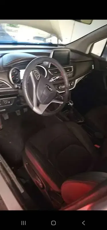 Usata EVO Evo 4 106 CV (77 kW) 2022 Argento SUV