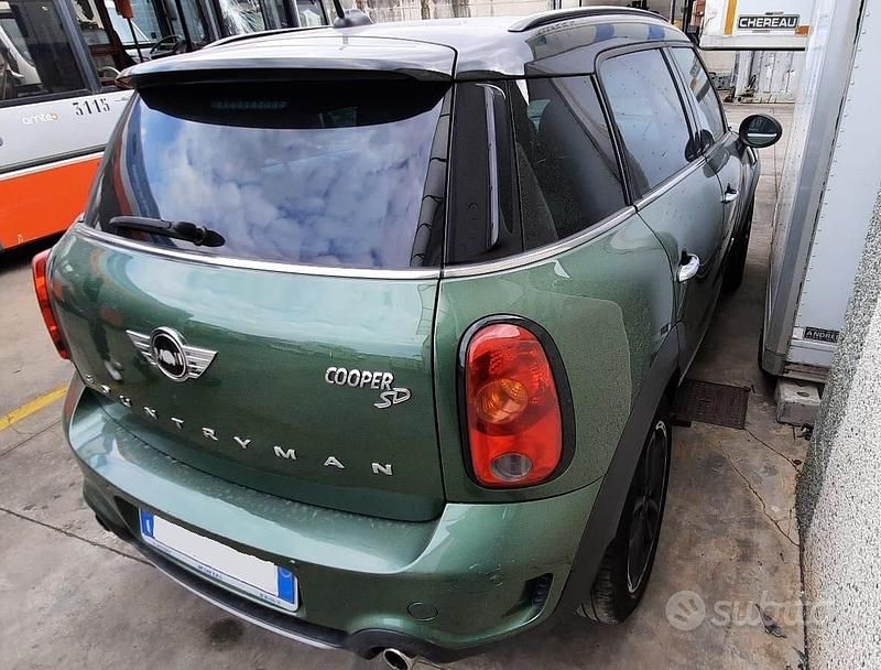 Usata Mini Cooper SD Countryman 143 CV (105 kW) 2015 Verde SUV