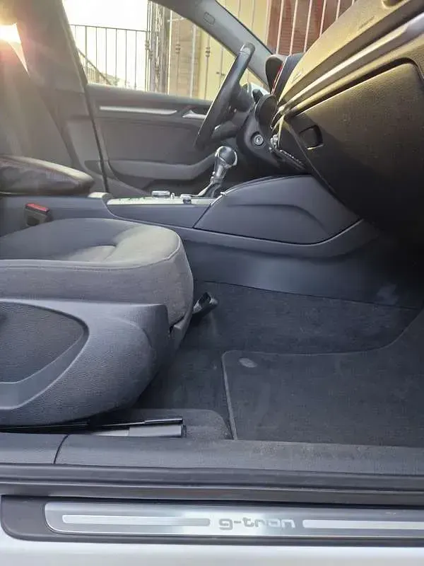 Usata Audi A3 Admired 131 CV (96 kW) 2019 Berlina