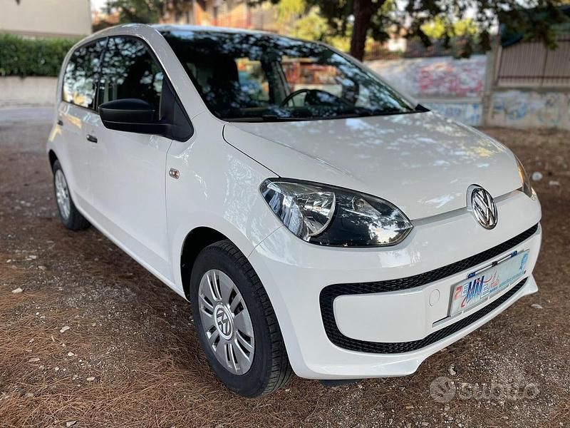 Usata VW up! 68 CV (50 kW) 2014 Bianco Utilitaria