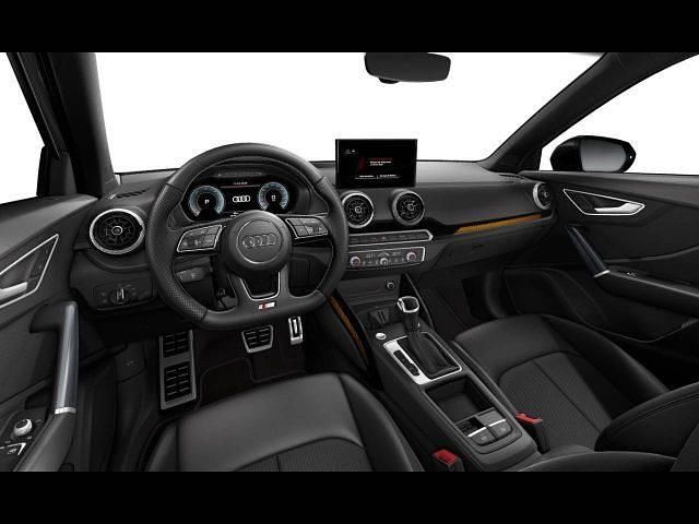 Nuova Audi Q2 Ambiente 150 CV (110 kW) 2025 Grigio freccia perla SUV