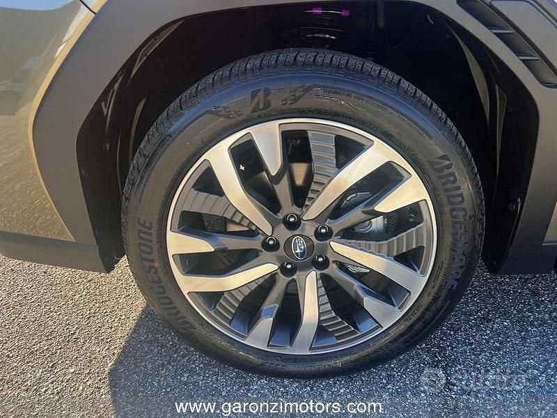 Nuova Subaru Forester Premium 136 CV (100 kW) 2025 Verde SUV