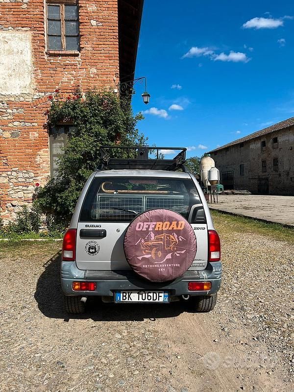 Usata Suzuki Vitara 87 CV (63 kW) 2000 Grigio SUV