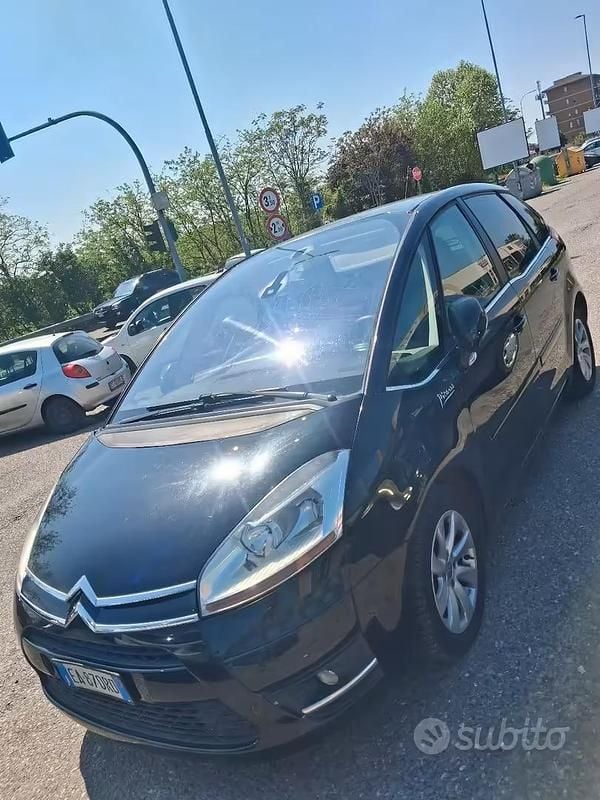 Occasion Citroën C4 Picasso 110 ch (80 kW) 2010 Noir Monospace