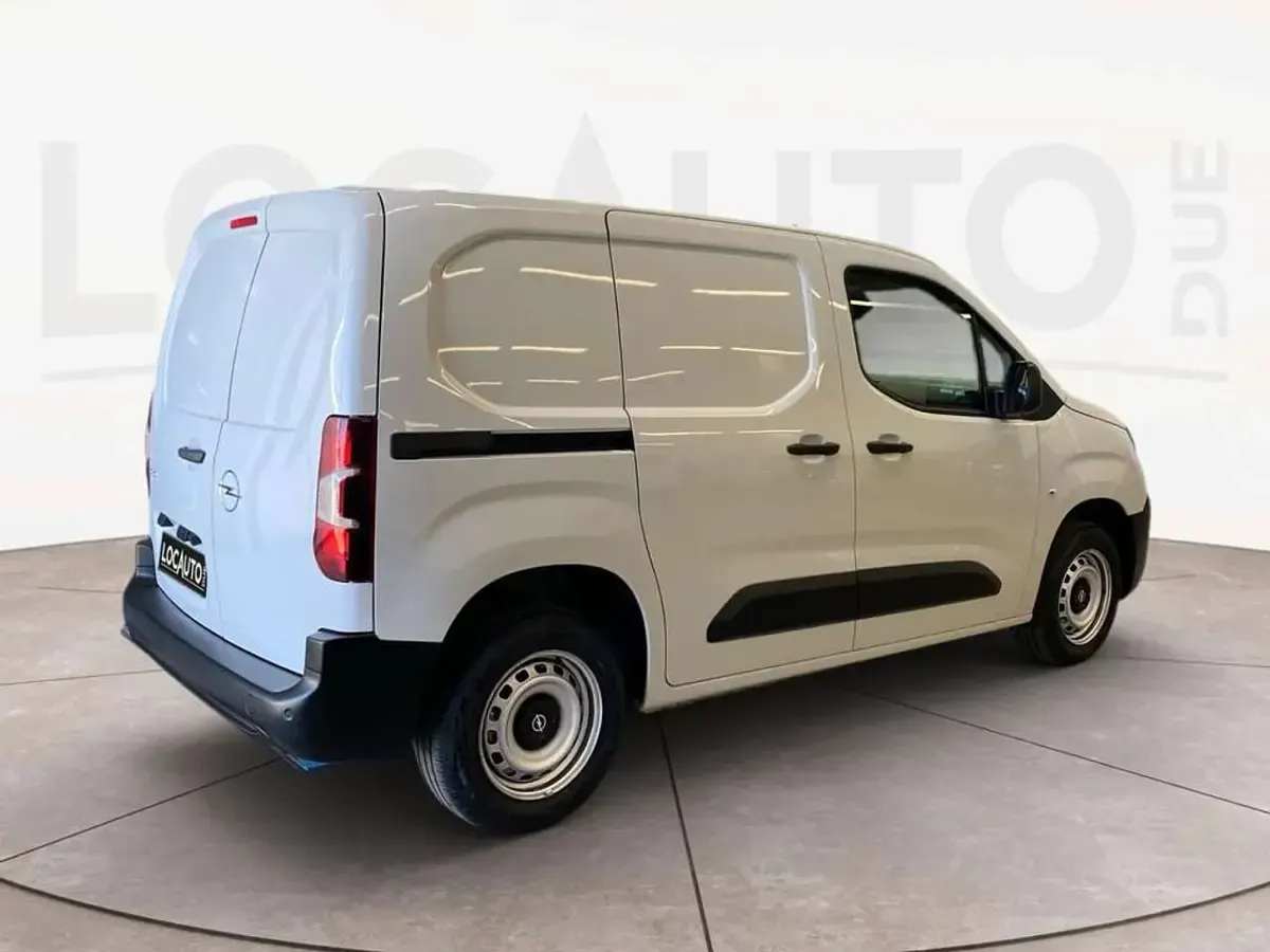 Usata Opel Combo S 102 CV (75 kW) 2025 Bianco Monovolume