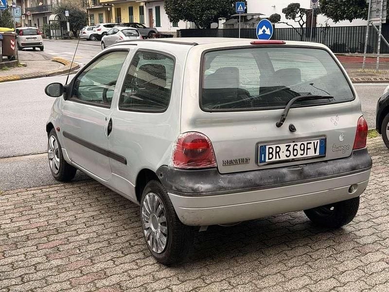 Usata Renault Twingo Expression 58 CV (42 kW) 2001 Argento Utilitaria