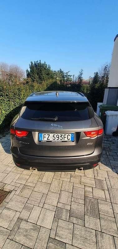 Usata Jaguar F-Pace R-Sport 250 CV (183 kW) 2019 SUV