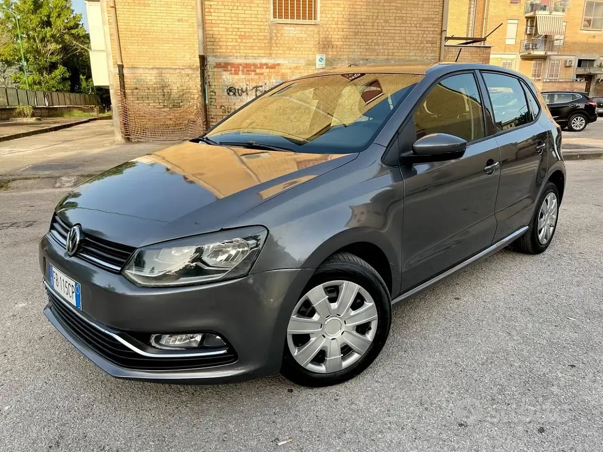 Usata VW Polo Business 75 CV (55 kW) 2015 Grigio Berlina
