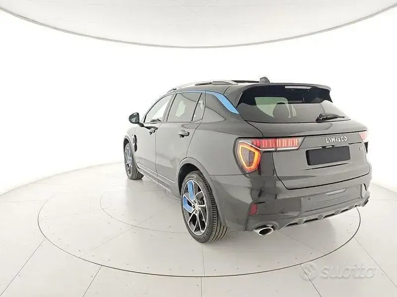 Usata Lynk & Co 01 179 CV (131 kW) 2023 Nero SUV