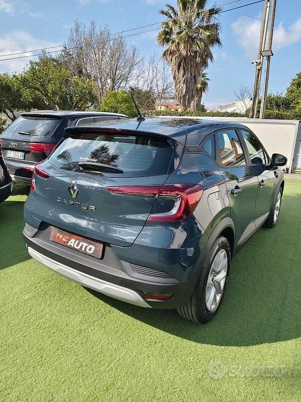 Usata Renault Captur 100 CV (73 kW) 2023 SUV