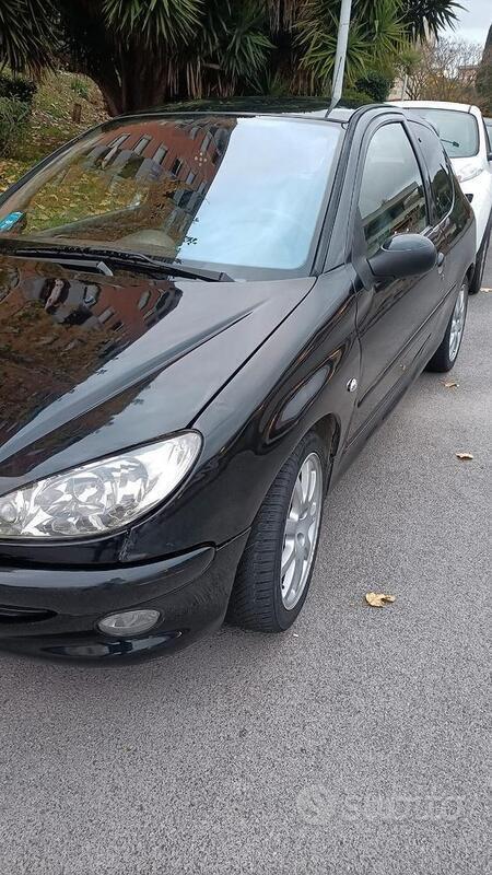 Usato 2006 Peugeot 206 1.6 Diesel 109 CV (1.650 €)