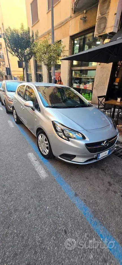 Usata Opel Corsa 90 CV (66 kW) 2017 Grigio Utilitaria