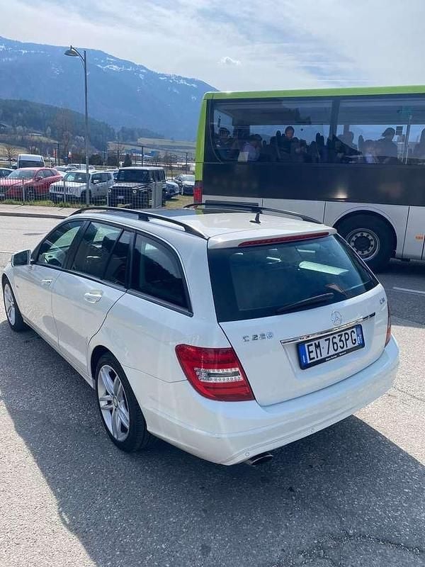 Usata Mercedes C220 Avantgarde 170 CV (125 kW) 2012 Bianco Station wagon