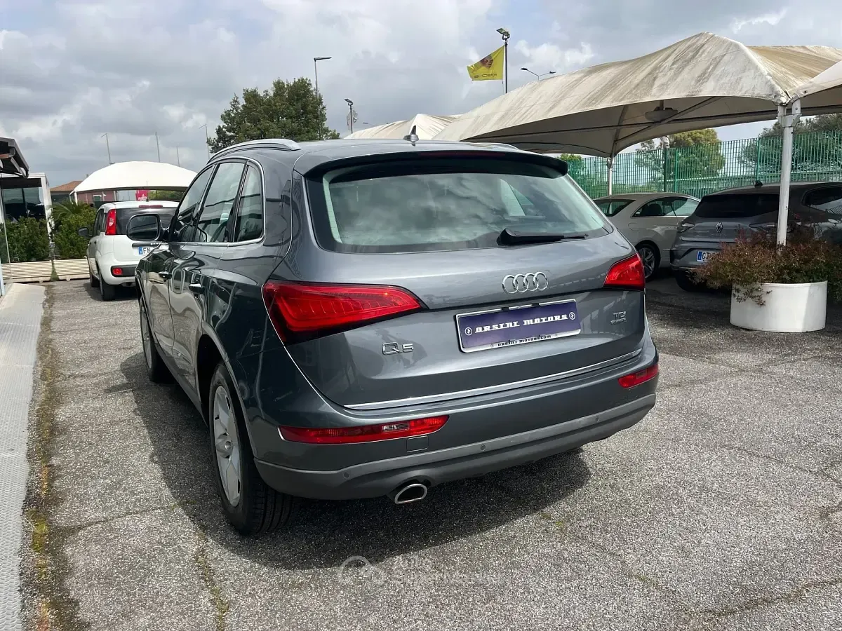 Usata Audi Q5 178 CV (130 kW) 2015 Gray SUV
