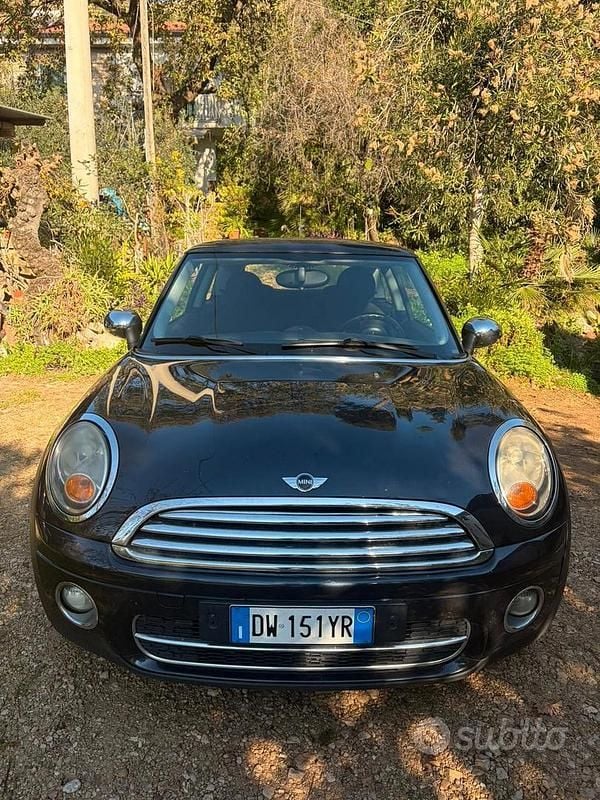Usata 2009 Mini Cooper Utilitaria | 4200 € (Ottimo prezzo) - Immagine 1/4