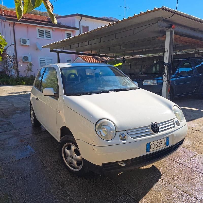 Bianco Usata 2001 VW Lupo Due volumi | 500 € (Ottimo prezzo) - Immagine 1/4