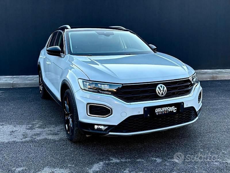 Usata VW T-Roc Advance 150 CV (110 kW) 2018 Bianco SUV