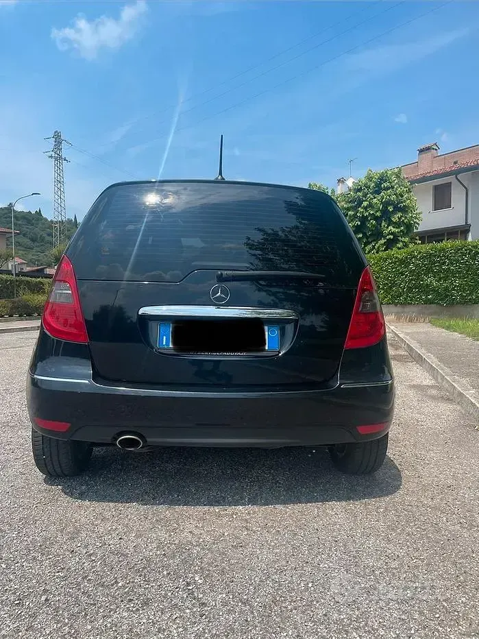 Usata Mercedes A160 Avantgarde 95 CV (69 kW) 2010 Nero Berlina